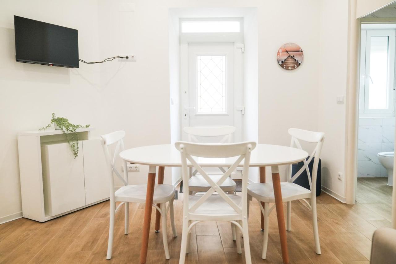 Appartamento Casa Ribeiro Nazaré Esterno foto